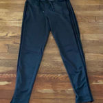 Adidas     Photo 0