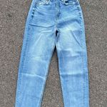 American Eagle Baggy Jean Distressed Light Wash 0 Short Photo 0