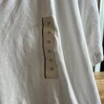 Ava & Viv  Women's White Short Sleeve V-Neck T-Shirt - Size 2X - NWT Photo 3