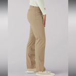 Lee  Wrinkle Free Relaxed Fit Pant Flax 14S NWT Photo 2