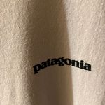 Patagonia Unisex T-shirt size small regular fit Photo 2