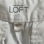 Ann Taylor  Loft Womens Size 8 White 4" Flat Front Casual Shorts Photo 3