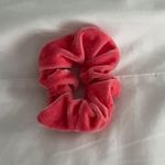 Amazon Pink Velvet Scrunchie Photo 0
