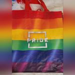 Old Navy  Rainbow 🌈 Tote Bag and Flip Flops NWT Photo 1