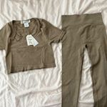 Hippie Rose 🍂 tan ribbed crop top and leggings set🍂 Photo 0