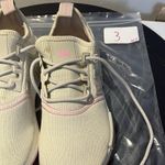 Adidas  Originals NMD R1 Women's size 6.5 Shoe Gray Bliss Pink White GW9473 Photo 8