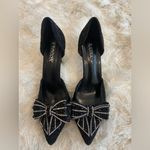 Elegant Black Heels with Bow Detail NWOT Size 8.5 Photo 3