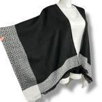 Time and Tru Womens Poncho Sweater Open Front Fringe Hem Black White One Size Size undefined Photo 5