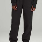 Lululemon Relaxed High-Rise Jogger Photo 0
