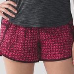 Lululemon Tracker Shorts Mountain Peaks Bon Bon Bordeaux Drama 4 Photo 6