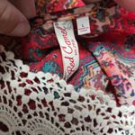 Red Camel  Boho Print Lace Trim Batwing Blouse – Size Large Photo 5