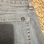 Tommy Hilfiger Classic Straight Leg Jeans Medium Wash Denim Size 8 Photo 8
