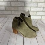 Urban Outfitters  Maude Suede Ankle Boots Size 8 Photo 5