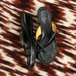 Vintage Y2K Cole Haan Black Patent Leather Thong Toe Ring Wedges Sandals Boho Hobo Hippie Goth Indie Size 9B Photo 2