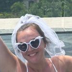 Bride To Be Heart Sunglasses Photo 0