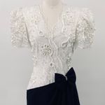 Vintage 80s Lace Bodice Cocktail Dress Embellished Bow Puff Sleeve White Navy 6 Photo 2