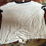 Atticute Off White Cropped T-shirt With Chest Stripes Photo 2