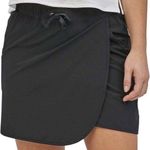 Patagonia Fleetwith Faux Wrap Skort Black Small EUC Photo 0