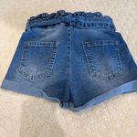 Blue Spice  Paperbag Waist Denim Shorts Women’s Size 0 High Rise Tie Belt Photo 4
