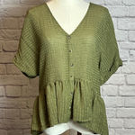 Blu Pepper  Olive Green Button Front Peplum Top Women's L Photo 0