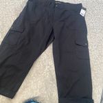 Lee Women's Relaxed Fit Austyn Knit Waist Cargo Capri Pant Photo 3