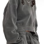 Amazon Grey Athletic Sweatshirt Photo 2