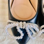 Arula Elegant Black Flats with Pearl & Rhinestone Bow. Size 7 Photo 1