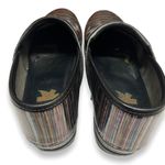 Dansko Womens Shoes 40 9.5 10 Striped Print Gold Copper Black Closed Back Clogs Photo 4