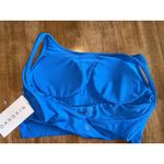 Danskin  Scallop Crop Tank Wicking Moisture‎ Control 4-Way Stretch Palace Blue M Photo 3