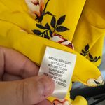 Stella Tweed  Yellow Floral Plunging Neckline Top Bell Sleeves Women's Size Medium Photo 6