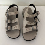 Clarks  Springer Sandals Womens Size 7 Beige Leather 3 Straps Mushroom Comfort Photo 0