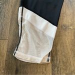 Nicole Miller  Cropped Workout Leggings w/ Mesh Detail Size L Photo 1