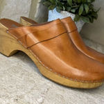 Jeffrey Campbell Jeffery Campbell “Woodies” cognac leather wooden clogs sz 9/41 Photo 0