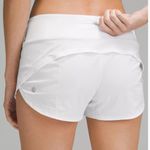 Lululemon  Speed Up 2.5" Low-Rise White Shorts 4 Photo 1