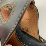 Born Black Leather Keyhole Cutout Thong Sandal 7 Photo 6