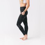 Zyia  Black Reflective Pocket Light n Tight Hi-Rise 7/8 24" Photo 3