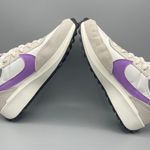 Nike WOMEN SHOES WAFFLE DEBUT WHITE/RUSH FUCHSIA BLANC/FUSHIA INTENSE/ SIZE 8.5 Photo 9