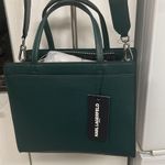 Karl Lagerfeld PARIS Maybelle Hunter Green Satchel NWT with airpods case Photo 5