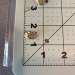 Vintage Gold Color Shell Shaped Clip Photo 3