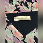 Abercrombie & Fitch EUC Black Spaghetti Strap Floral Peplum Tank size large Photo 5