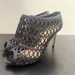 Alexandre Birman  Black Leather Cut Out Heels Size 40.5 Laser‎ Cut Peep Toe Shoes Photo 9