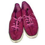 Nike  purple sneakers SIZE 10 LOW TOP FASHION Photo 1