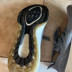 Adidas ULTRABOOST 21 Running Shoes Women’s 9.5 Photo 2