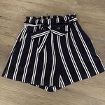 H&M Vertical Striped Paper Bag Shorts Photo 0