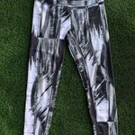 ASICS  Printed Capri Womens Athletic pants Photo 3