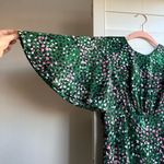 Topshop flutter sleeve bias cut mini dress in green & pink leopard print size 2 Photo 4