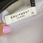 Equipment  Femme Light Purple Sleeveless Top Photo 2