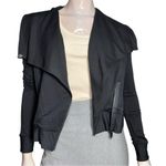 Haute Hippie Womens Size S Black Zipper Snap Asymmetrical Soft Rayon Knit Jacket Photo 2