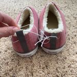 Hurley NWT  Women's Arlo Puff Lined Comfortable Indoor Outdoor Shoes -8‎ Photo 4