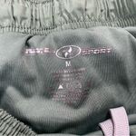 None NYL Sport Green Women’s Shorts With Underlining Size M Photo 5